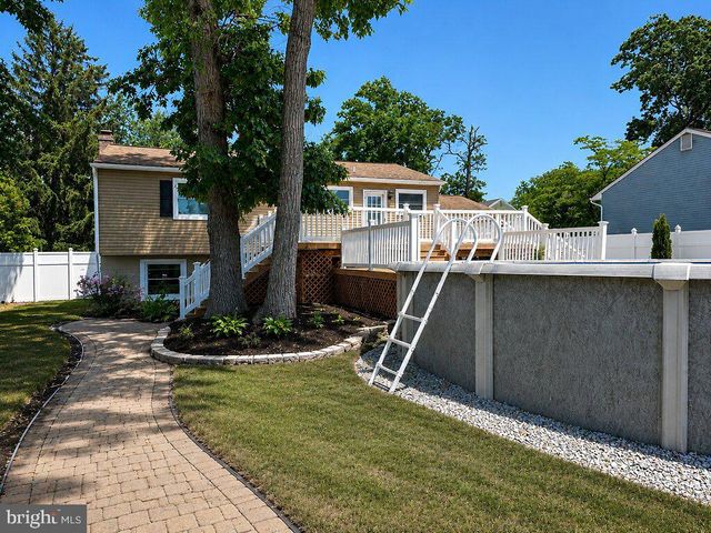 11 LANARK, Blackwood, NJ 08012