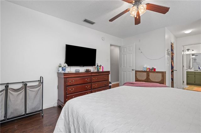 2890 Barlett Drive, Mobile, AL 36608