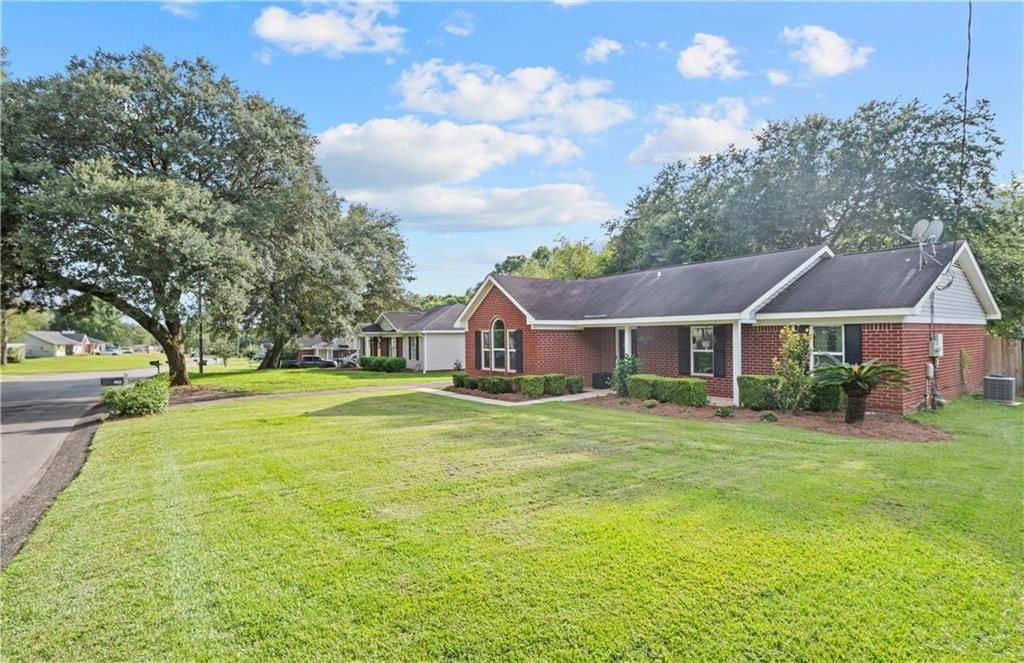 2890 Barlett Drive, Mobile, AL 36608 — photo 3