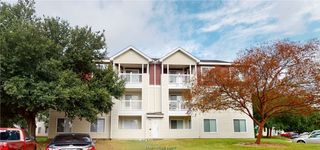 523 Southwest Parkway 204 Room C, College Station, TX 77845