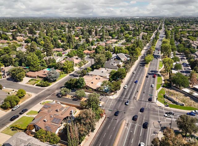 1113 Calle Extrano, Bakersfield, CA 93309