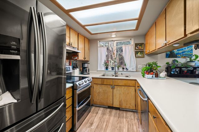 3093 Paul Circle, Medford, OR 97504