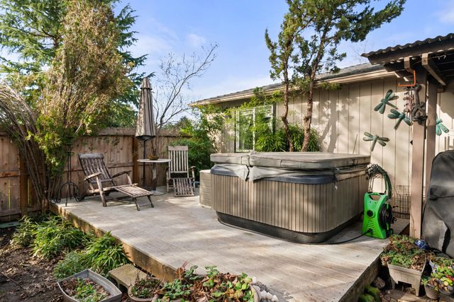 3093 Paul Circle, Medford, OR 97504