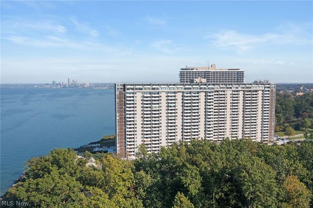 12900 Lake Avenue 1418, Lakewood, OH 44107