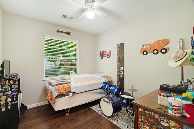 2275 Bella Vista Drive, Paris, TX 75460