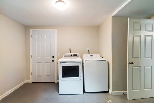2275 Bella Vista Drive, Paris, TX 75460