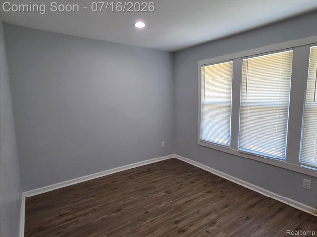 145 Waverly Street, Highland Park, MI 48203