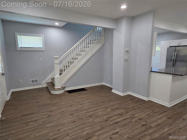 145 Waverly Street, Highland Park, MI 48203