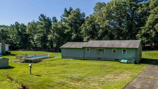 1541 N Hixville Rd, Dartmouth, MA 02747