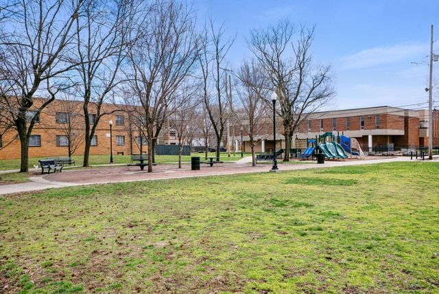 192 S 19th Street, Columbus, OH 43205