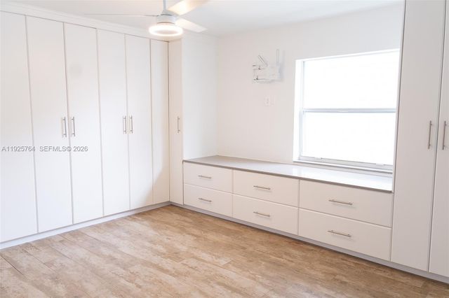 5464 NE 3rd Ave, Oakland Park, FL 33334