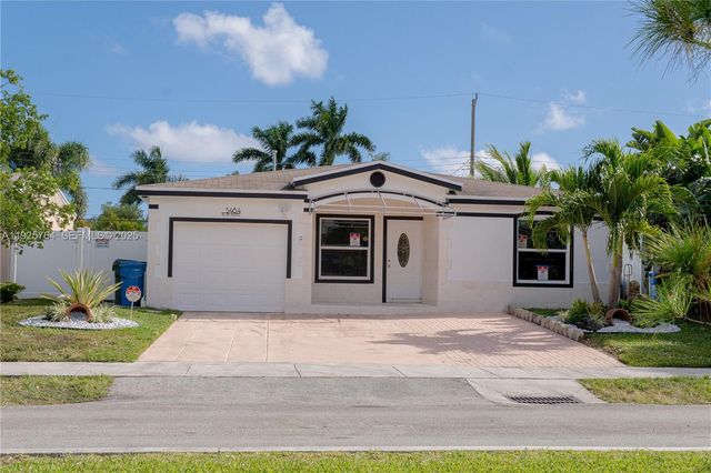 5464 NE 3rd Ave, Oakland Park, FL 33334