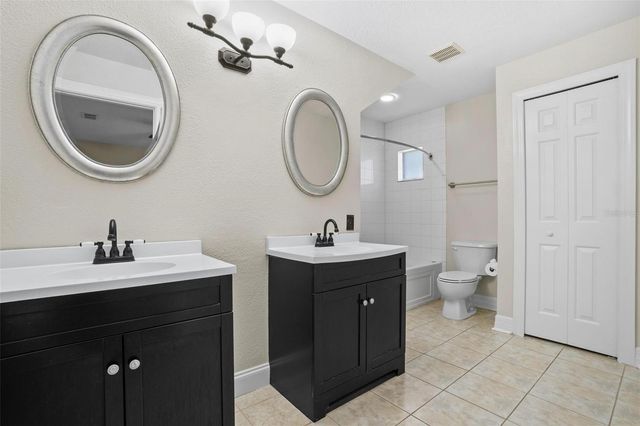 3330 LAS CAMPOS PLACE, Tampa, FL 33611