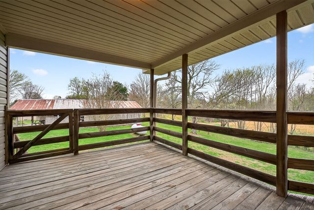 131 Poplar Springs Rd, Cookeville, TN 38506