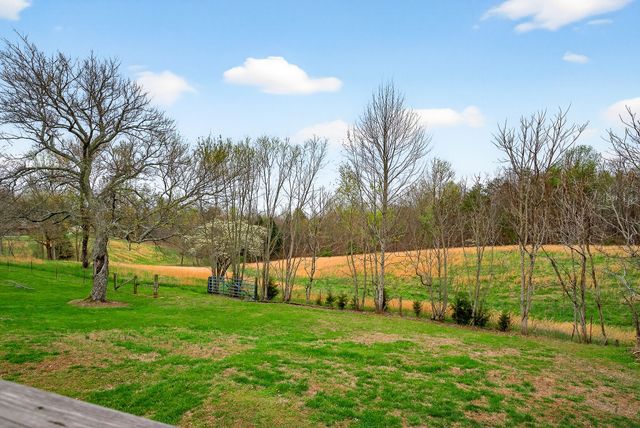 131 Poplar Springs Rd, Cookeville, TN 38506