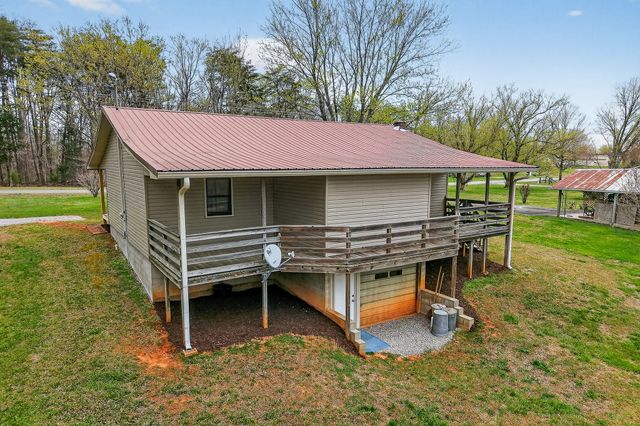 131 Poplar Springs Rd, Cookeville, TN 38506
