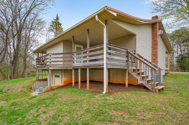 131 Poplar Springs Rd, Cookeville, TN 38506