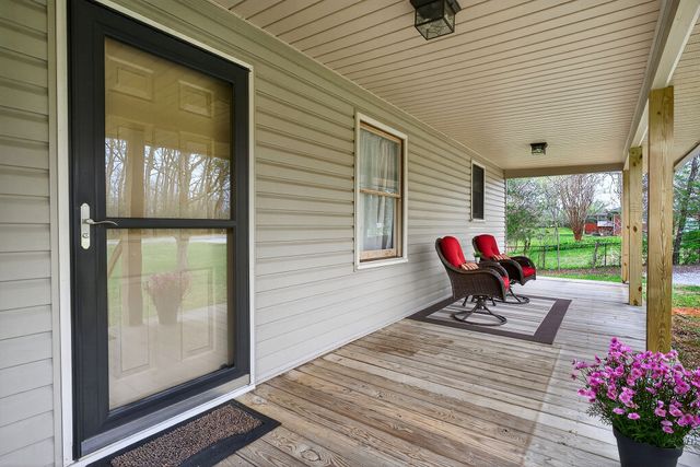 131 Poplar Springs Rd, Cookeville, TN 38506