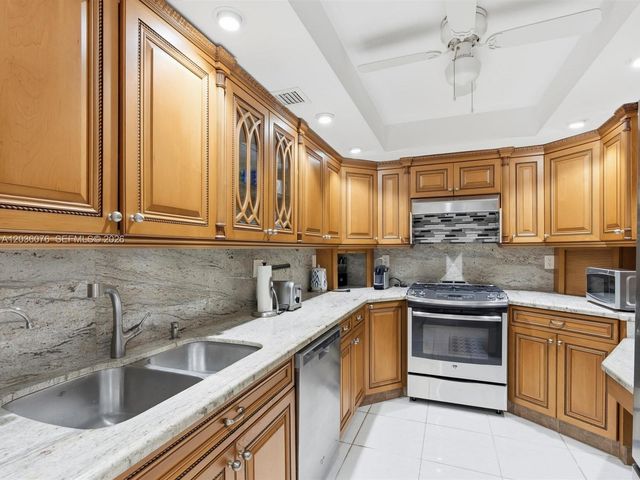 2030 S Ocean Drive 1123, Hallandale Beach, FL 33009