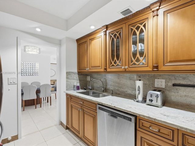 2030 S Ocean Drive 1123, Hallandale Beach, FL 33009