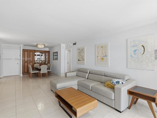2030 S Ocean Drive 1123, Hallandale Beach, FL 33009