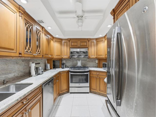 2030 S Ocean Drive 1123, Hallandale Beach, FL 33009