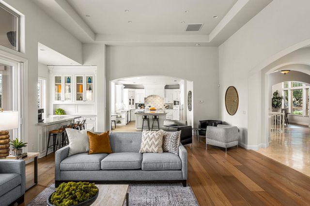 16301 Winchester Club Dr, Meadow Vista, CA 95722