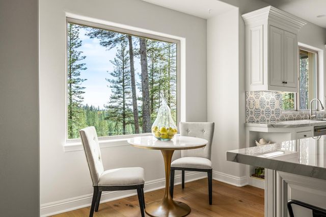 16301 Winchester Club Dr, Meadow Vista, CA 95722