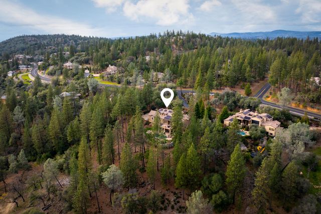 16301 Winchester Club Dr, Meadow Vista, CA 95722