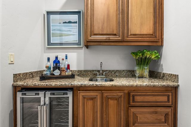 16301 Winchester Club Dr, Meadow Vista, CA 95722