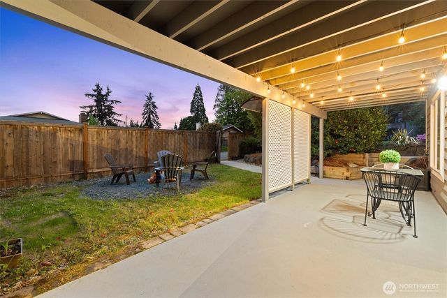 15919 NE 84th Avenue NE, Kenmore, WA 98028