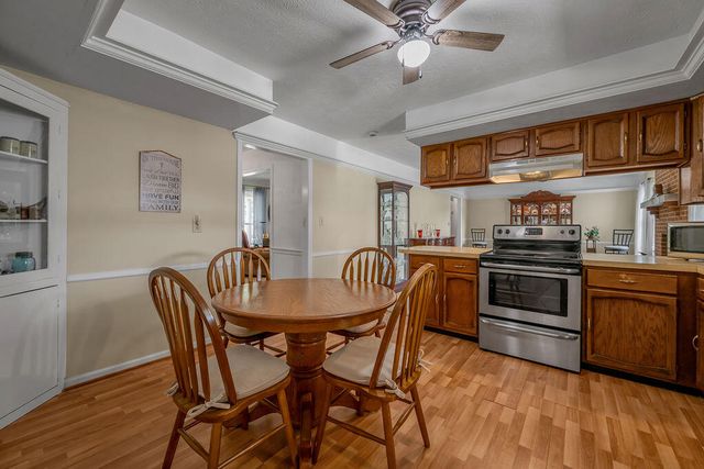 3336 Carriage Lane, Lexington, KY 40517