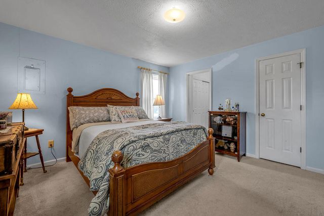 3336 Carriage Lane, Lexington, KY 40517