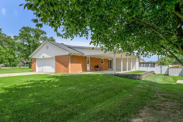 3336 Carriage Lane, Lexington, KY 40517