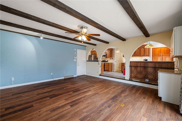 500 Elma Meadow Lane, Elma, NY 14059