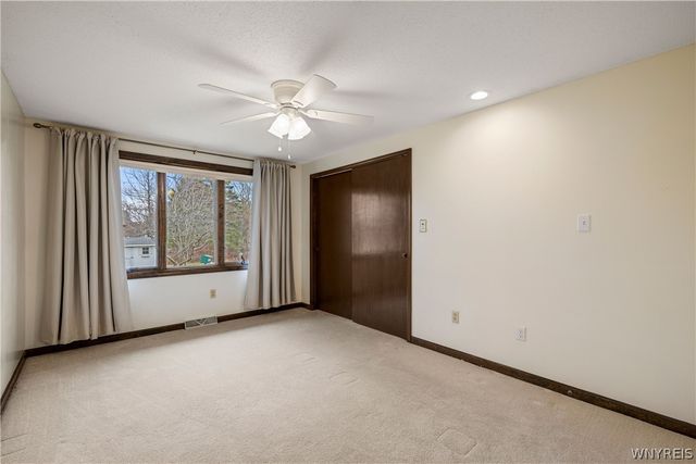 500 Elma Meadow Lane, Elma, NY 14059