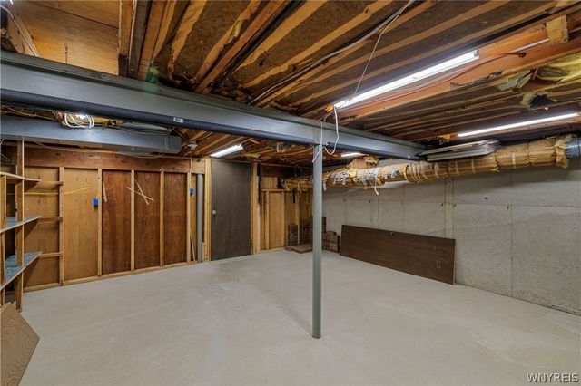 500 Elma Meadow Lane, Elma, NY 14059