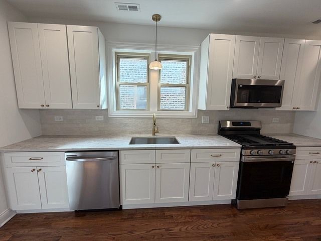 7825 S Wood Street 1, Chicago, IL 60620
