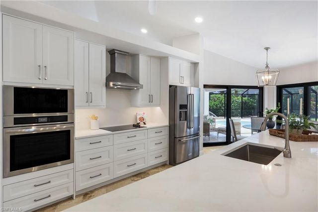 235 Silverado DR, Naples, FL 34119