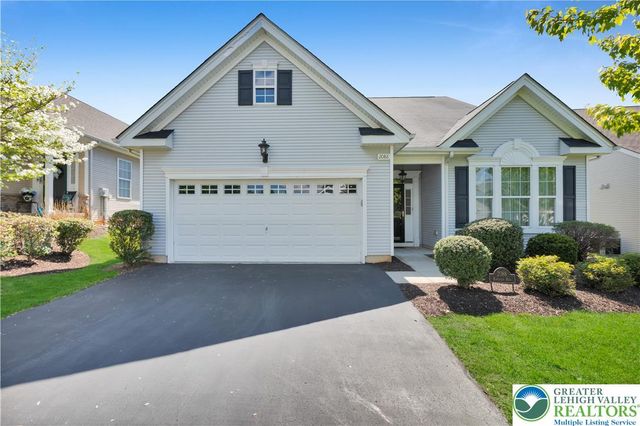 2088 Kingsview Road, Lower Macungie Twp, PA 18062