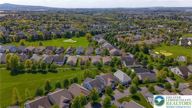 2088 Kingsview Road, Lower Macungie Twp, PA 18062