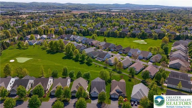 2088 Kingsview Road, Lower Macungie Twp, PA 18062