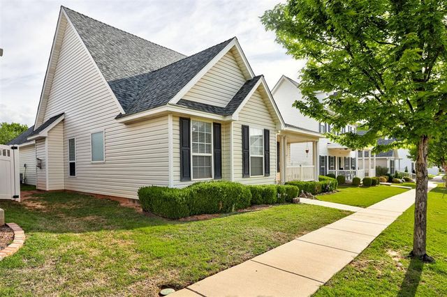 117 Chardonnay Lane, Norman, OK 73071