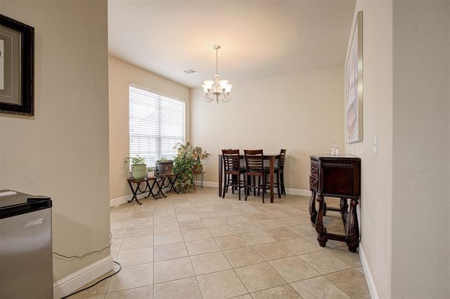 117 Chardonnay Lane, Norman, OK 73071
