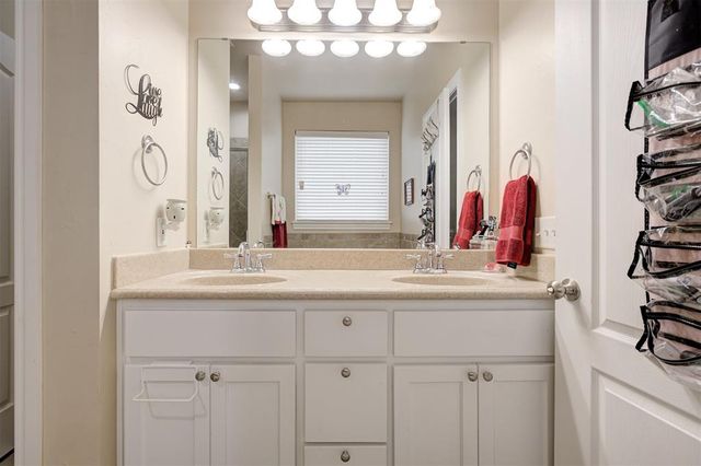117 Chardonnay Lane, Norman, OK 73071