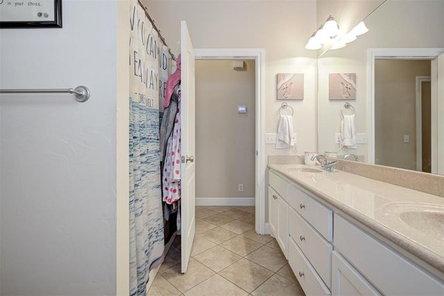 117 Chardonnay Lane, Norman, OK 73071
