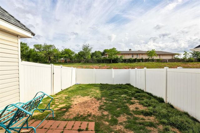 117 Chardonnay Lane, Norman, OK 73071