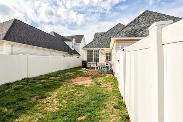 117 Chardonnay Lane, Norman, OK 73071