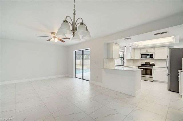 2214 SE 13th ST, Cape Coral, FL 33990