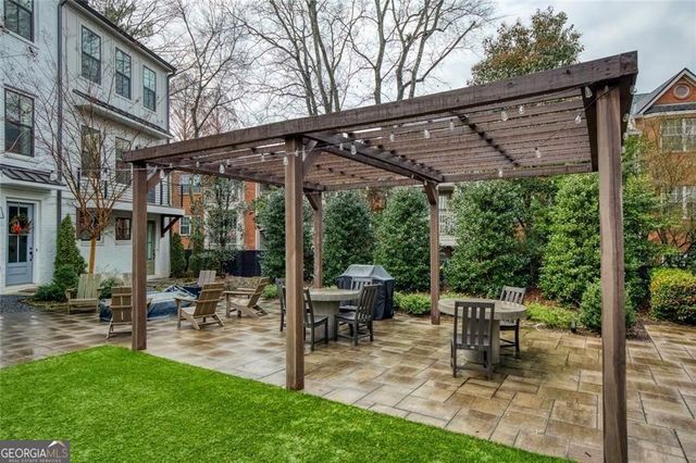 4437 Buckley Way NE, Atlanta, GA 30342